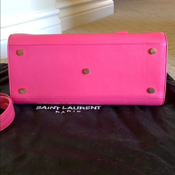 SAINT LAURENT Calfskin Small Sac De Jour Pink. - Picture 7 of 8